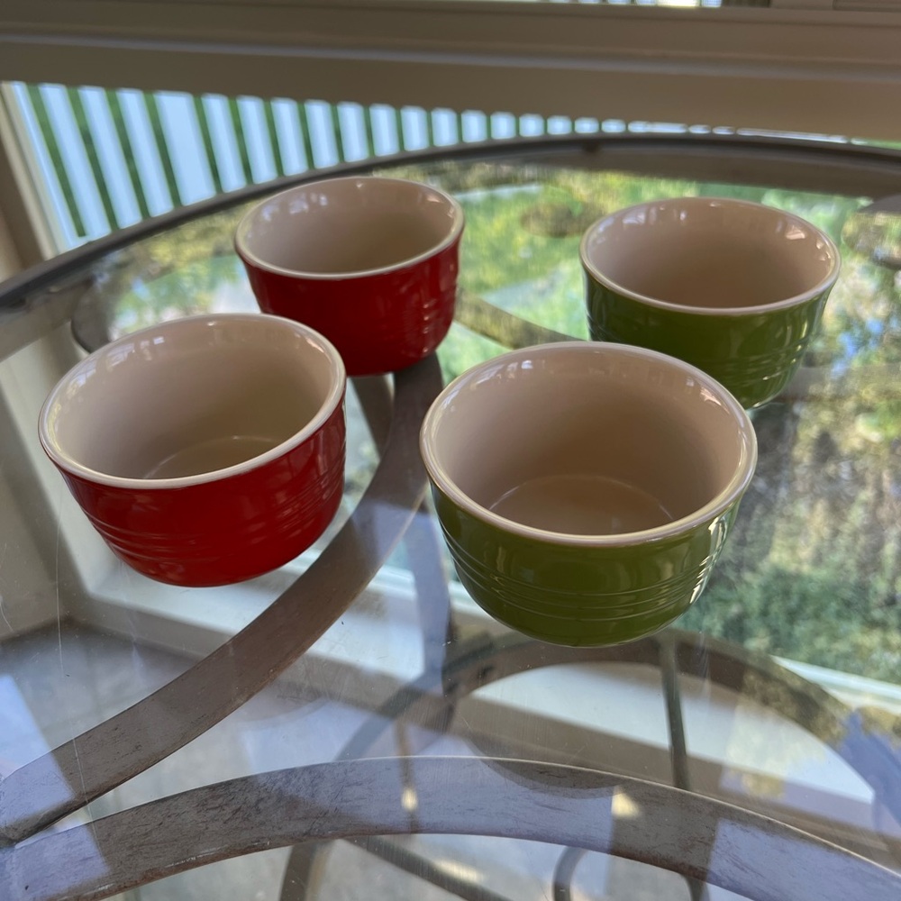 Le Creuset Ramkins 2 Green 2 Red